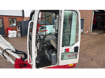 Mini pelle TAKEUCHI TB016: photos 5