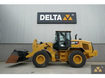 Chargeuse sur pneus CATERPILLAR 938K
