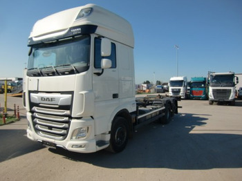 Camion porte-conteneur/ Caisse mobile DAF XF 480