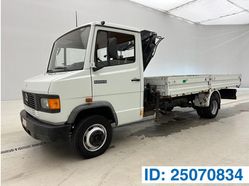 Camion plateau MERCEDES-BENZ
