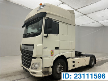 Tracteur routier DAF XF 460