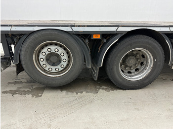 Camion plateau Volvo FH500 Globetrotter 6x2: photos 4