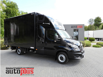 Fourgon grand volume IVECO Daily 35s18
