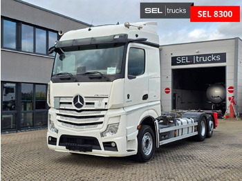 Camion porte-conteneur/ Caisse mobile MERCEDES-BENZ Actros 2545