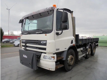 Camion plateau DAF CF 75 250