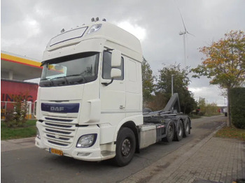 Camion ampliroll DAF XF 106 510