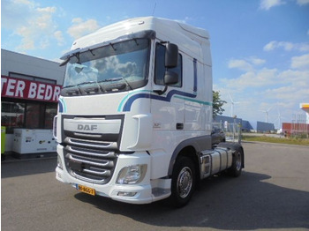 Tracteur routier DAF XF 440