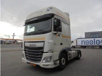 Tracteur routier DAF XF 440