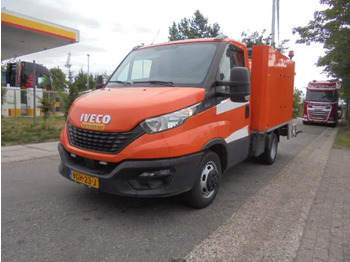 Véhicule utilitaire IVECO Daily 35c14