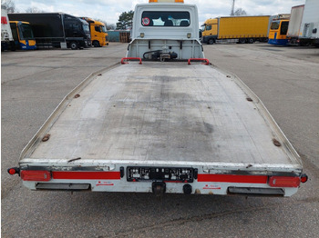 Remorqueuse Mercedes-Benz Sprinter II 519 CDI: photos 5