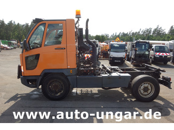Véhicule de voirie/ Spécial Multicar M30 H Carrier 4x4 Baujahr 2010 Motorschaden Fehlteile Ersatzteilträger: photos 5