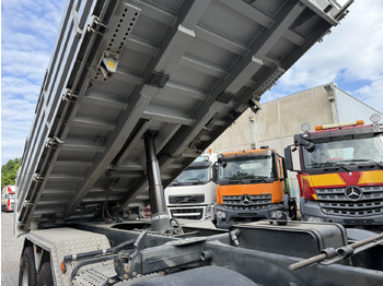 Crédit-bail de Iveco T-Way 510 / AT410T51 8X4 Meiller Iveco T-Way 510 / AT410T51 8X4 Meiller: photos 3 Crédit-bail de Iveco T-Way 510 / AT410T51 8X4 Meiller Iveco T-Way 510 / AT410T51 8X4 Meiller: photos 3