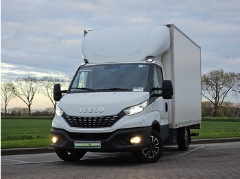 Fourgon grand volume IVECO Daily 35s16