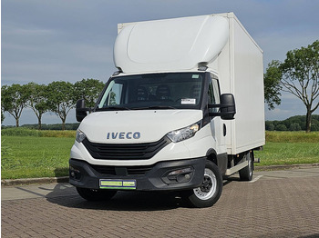 Fourgon grand volume IVECO Daily 35s18