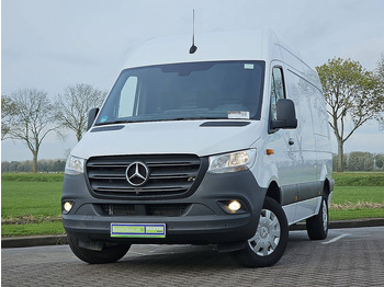 Fourgon utilitaire MERCEDES-BENZ Sprinter 317