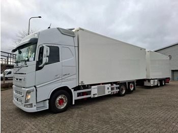 Camion frigorifique VOLVO FH