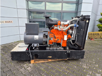 Groupe électrogène neuf Mecc Alte ECP34 2S4 - FTP Engine,126kVA,New oils, filters, L Mecc Alte ECP34 2S4 - FTP Engine,126kVA,New oils, filters, Like New: photos 3