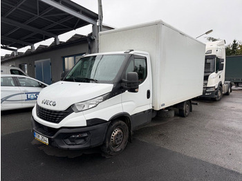 Fourgon grand volume IVECO Daily 35s16