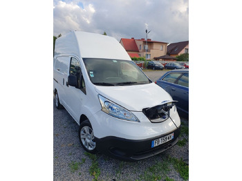 Fourgonnette NISSAN e-NV200