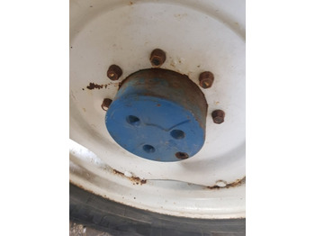 Essieu et pièces Ford 10 Series 8210 Zf Apl325 Front Axle Complete 4472051009: photos 2
