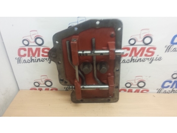 Transmission pour Tracteur agricole Ford New Holland 40, Ts S. Ts110 Transmission Cover 82006548, 82009068, 82001567: photos 2