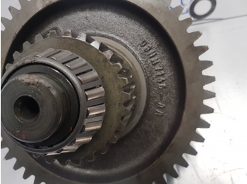 Transmission pour Tracteur agricole Ford Tw And 30 Series Output Shaft With Gear D8nn7146aa , D6nn7061a: photos 2