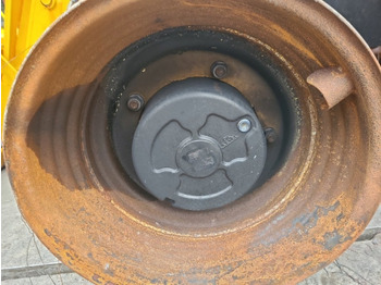 Essieu avant JCB