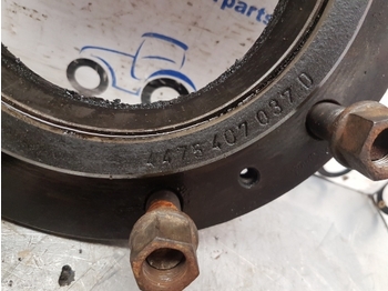 Moyeu pour Tracteur agricole John Deere Deutz Agrotron Zf Front Hub Bolt Plate L101713, 4475407037, 04415114: photos 2