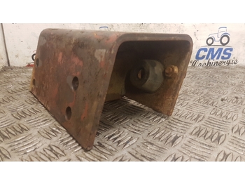 Suspension de cabine pour Tracteur agricole Massey Ferguson 690, 698, 699 Cab Suspension Bracket Mounting Lhs 1680876m91: photos 5 Suspension de cabine pour Tracteur agricole Massey Ferguson 690, 698, 699 Cab Suspension Bracket Mounting Lhs 1680876m91: photos 5