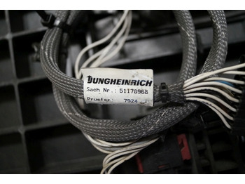 Frame/ Châssis pour Matériel de manutention Jungheinrich 51189782 | Vloerplaat Floorplate ETV from Year 2011 Driving pedal 5 Vloerplaat Floorplate ETV from Year 2011 Driving pedal 51443197 Brake pedal 51198398 Kill switch 51188550 kabel 51178968: photos 3