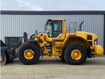 Chargeuse sur pneus VOLVO L180G
