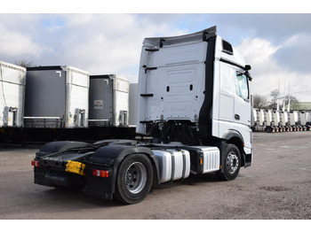 Tracteur routier Mercedes-Benz Actros 5 1845 BigSpace: photos 4