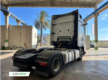 Tracteur routier MERCEDES-BENZ Actros 1845