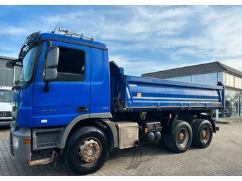 Camion benne MERCEDES-BENZ Actros 2636