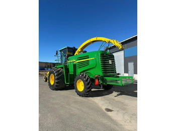 Ensileuse John Deere 7200: photos 3 Ensileuse John Deere 7200: photos 3