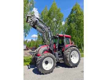 Tracteur agricole Valtra C 150: photos 2