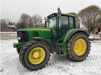 Tracteur agricole JOHN DEERE 6620