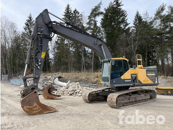 Pelle sur chenille VOLVO EC300EL