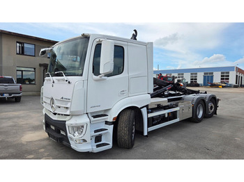 Camion ampliroll MERCEDES-BENZ Actros 2543