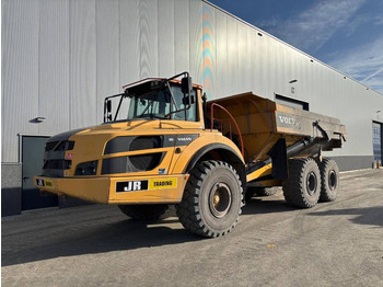 Tombereau articulé VOLVO A35G