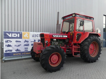 Tracteur agricole VOLVO