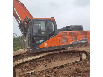 Pelle sur chenille DOOSAN DX420