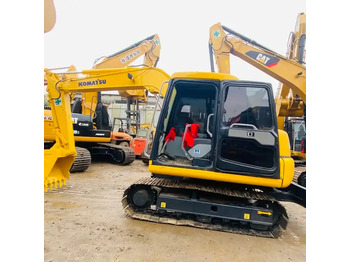 Pelle sur chenille KOMATSU PC60-7