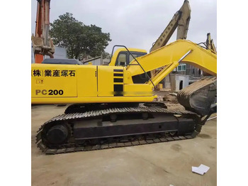 Pelle sur chenille KOMATSU PC200-6