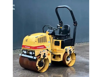 Rouleau compresseur DYNAPAC