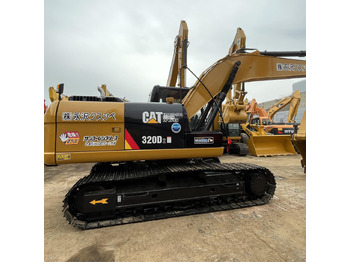 Pelle CATERPILLAR 320D