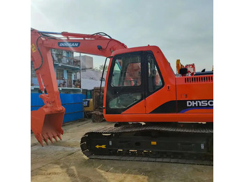 Pelle sur chenille DOOSAN DH150LC-7