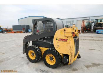Mini chargeuse New Holland L 215: photos 2 Mini chargeuse New Holland L 215: photos 2