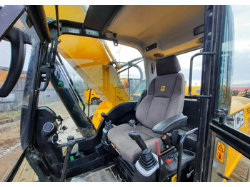 Pelle sur chenille JCB JS 220: photos 3 Pelle sur chenille JCB JS 220: photos 3