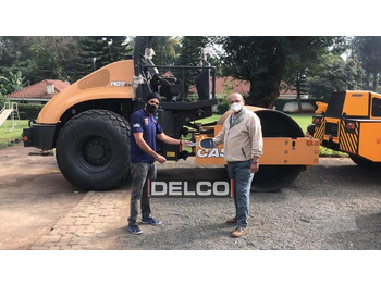 Compacteur CASE
